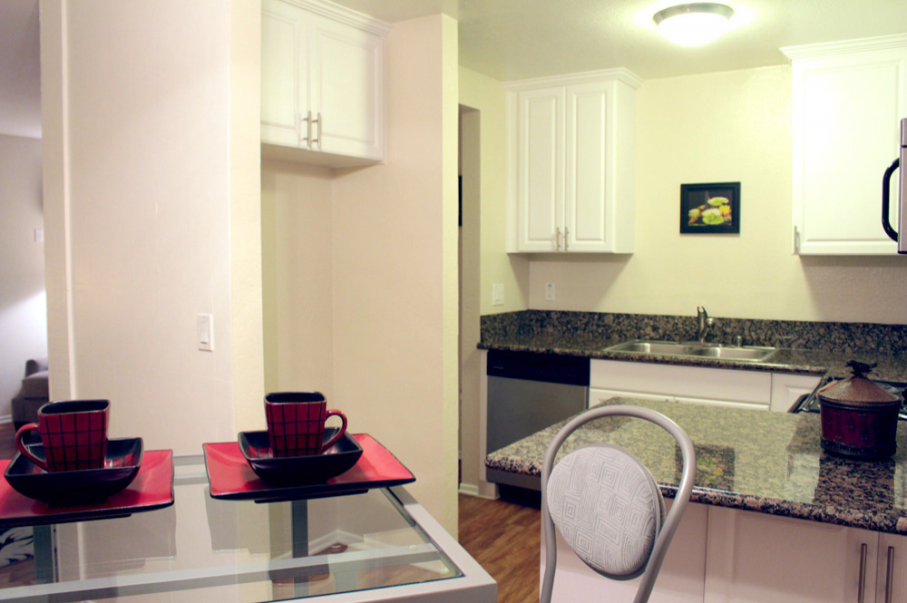 Rent an apartment today and make this 1 bedroom apartment 4 your new apartment home.